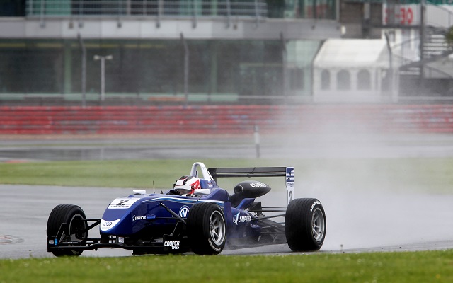 Photo: British F3 International Circuit