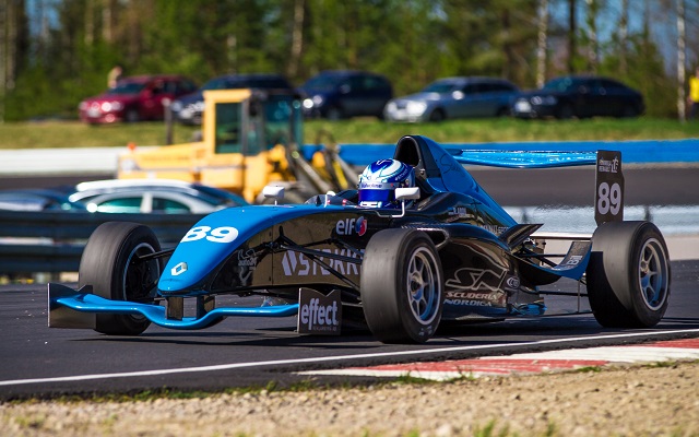 Mika M?ki / Mainostoimisto Ajaton Oy / FINRace