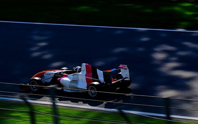 Photo: Formula Renault 1.6 NEC