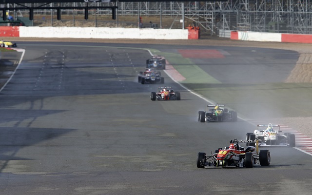 FIA Formula 3 European Championship, round 2, race 3, Silverstone (GB)