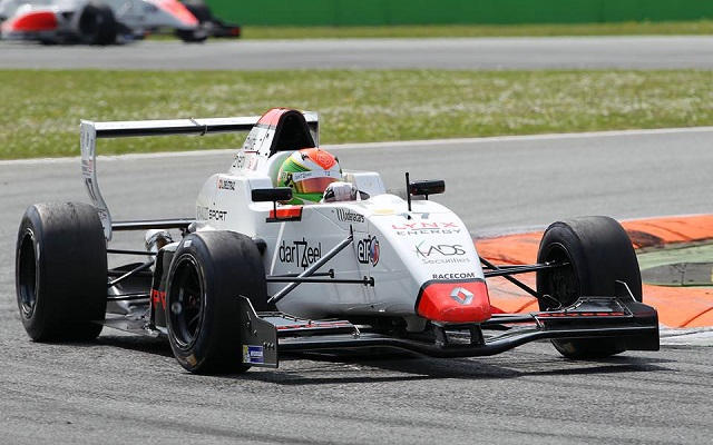 Photo: Formula Renault 2.0 NEC